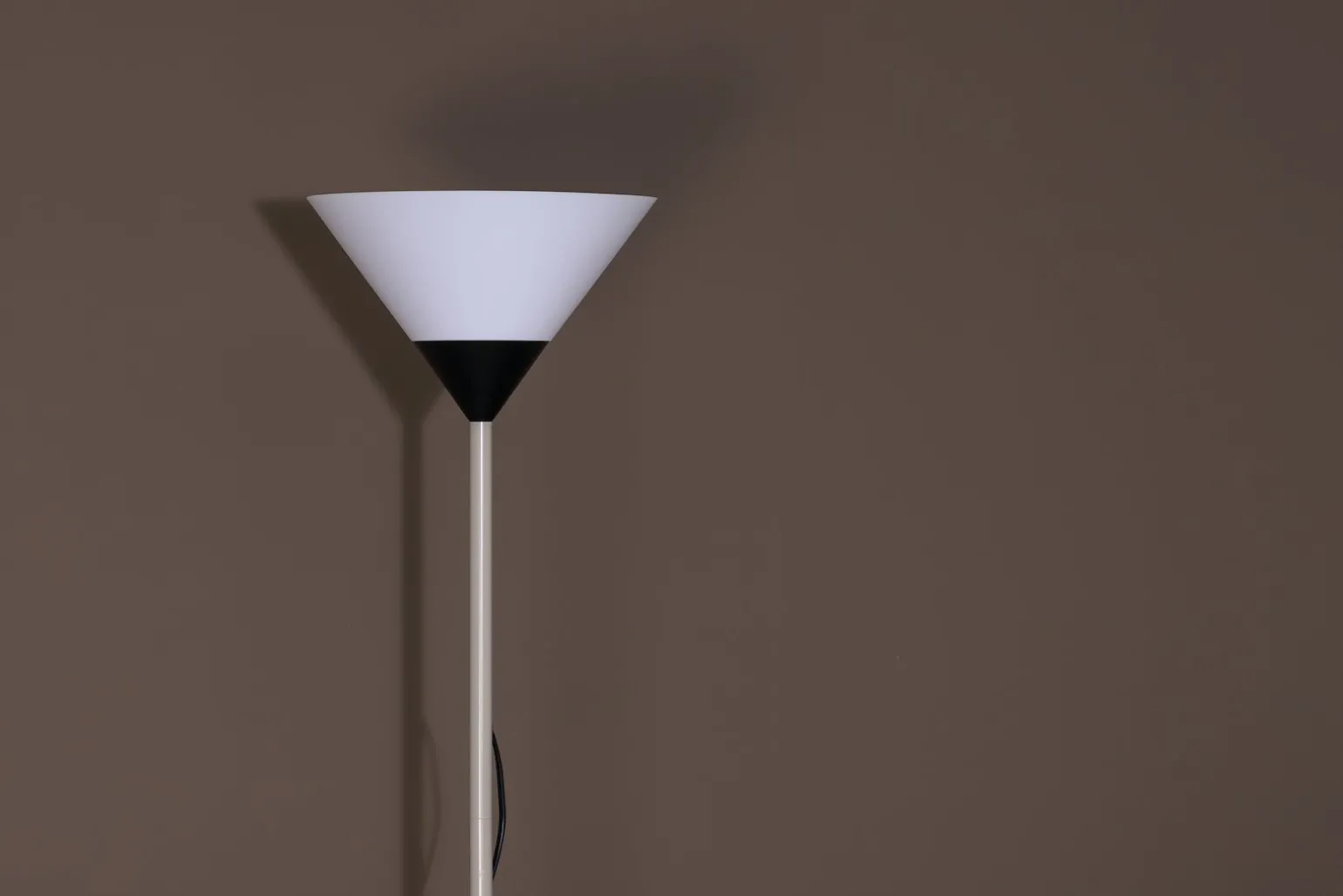 Batang gulvlampe