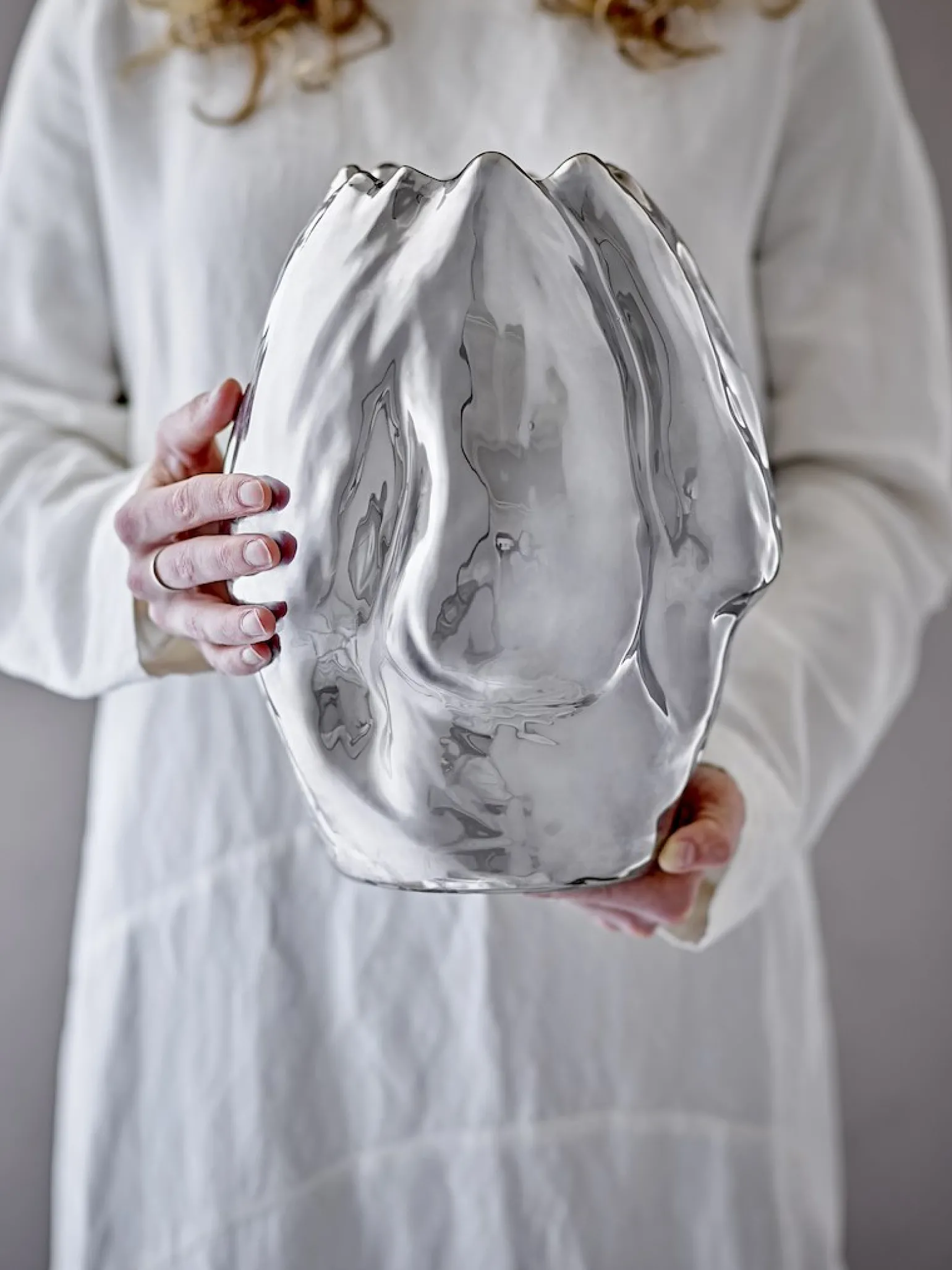 Bobby vase