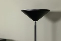 Corong gulvlampe