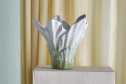 Erato vase