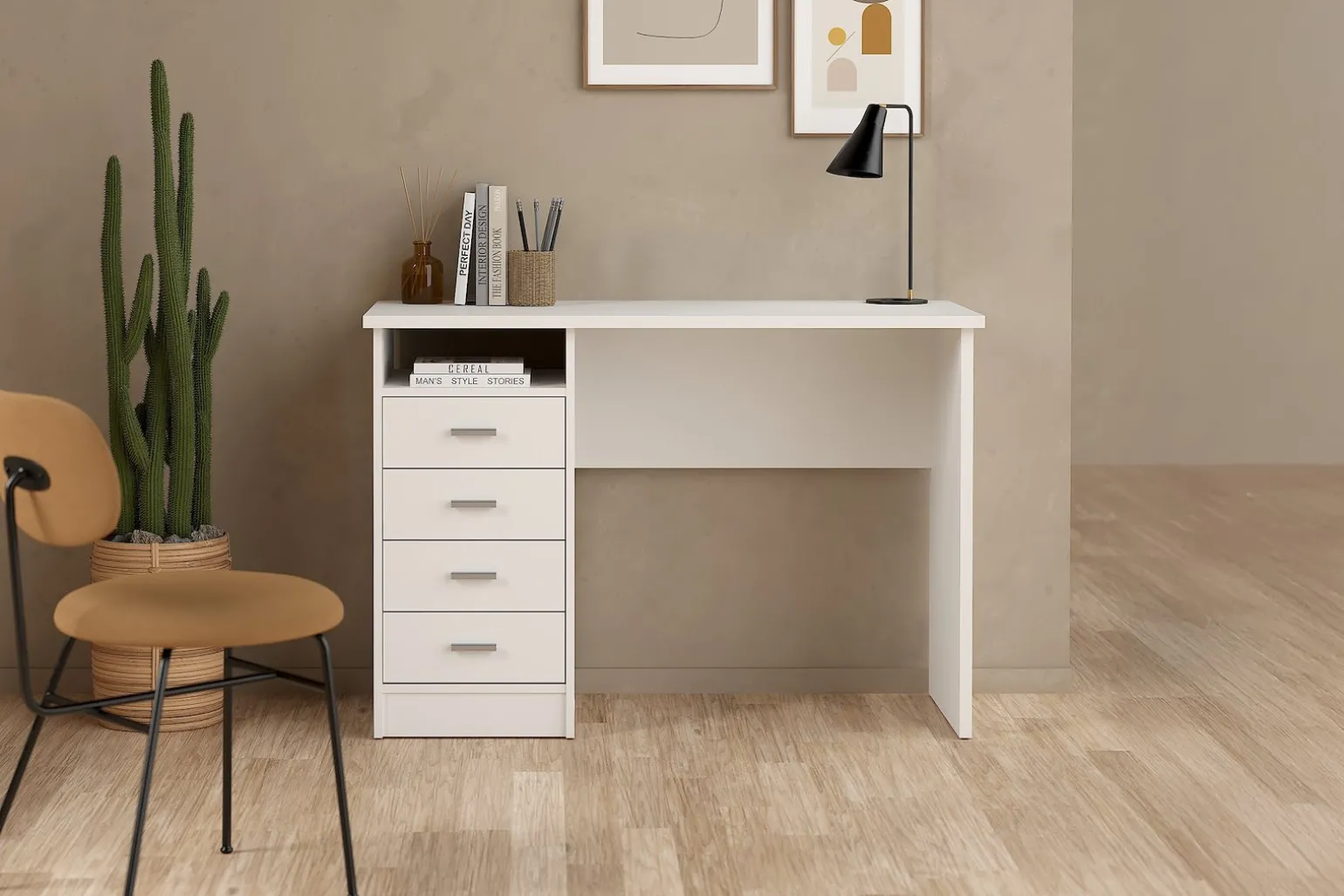 Function Plus skrivebord med 4 skuffer