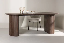 Haron spisebord