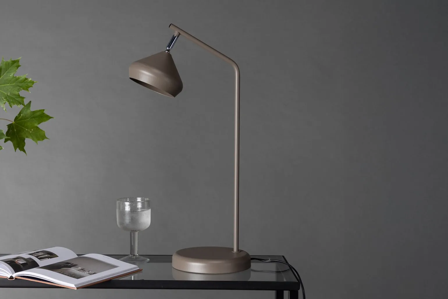 Isaberg bordlampe