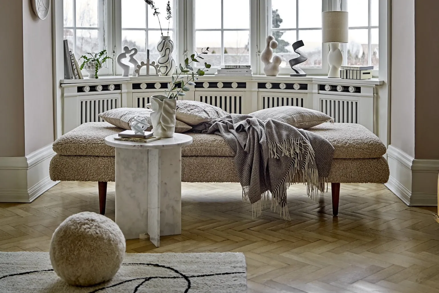 Pione daybed