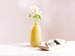 Sandy vase