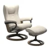 Stressless® Wing (M) Signature lenestol med krakk