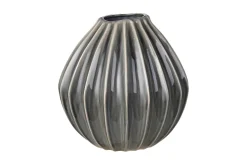 Wide vase