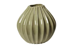 Wide vase